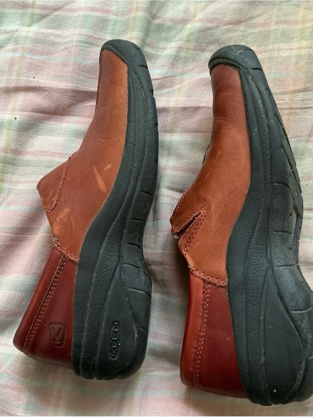 Keen Men's Slip-On Loafers in Chestnut Brown with Black Sole